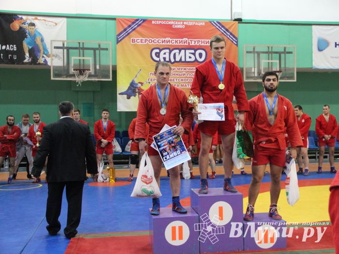 Самбисты поборолись на крупном турнире в Великих Луках (ФОТО)