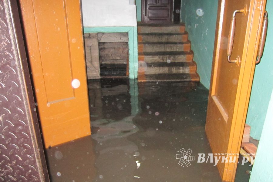 Самый подтопляемый двор подтвердил своё «звание» (ФОТО)