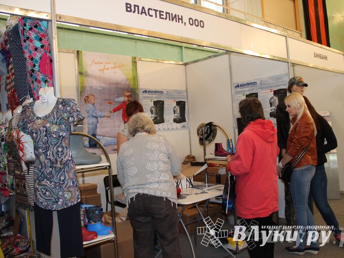 В Пскове проходит 22-ая универсальная выставка (фото)