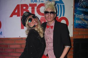 Радиостанции «Авторадио Великие Луки» и «Европа Плюс Великие Луки» отметили свой профессиональный праздник (фото)