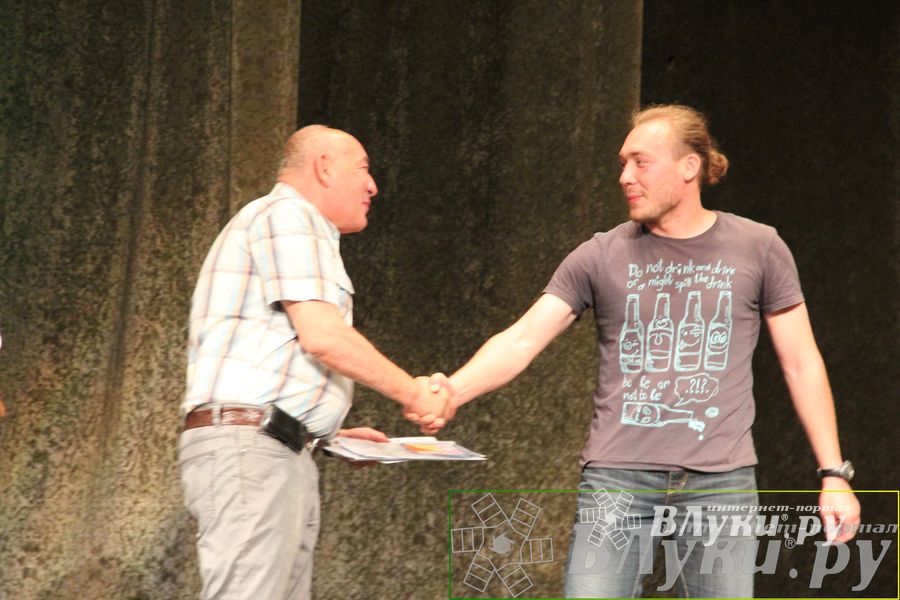 Церемония закрытия 18-й Международной встречи воздухоплавателей в Великих Луках, торжественное награждение