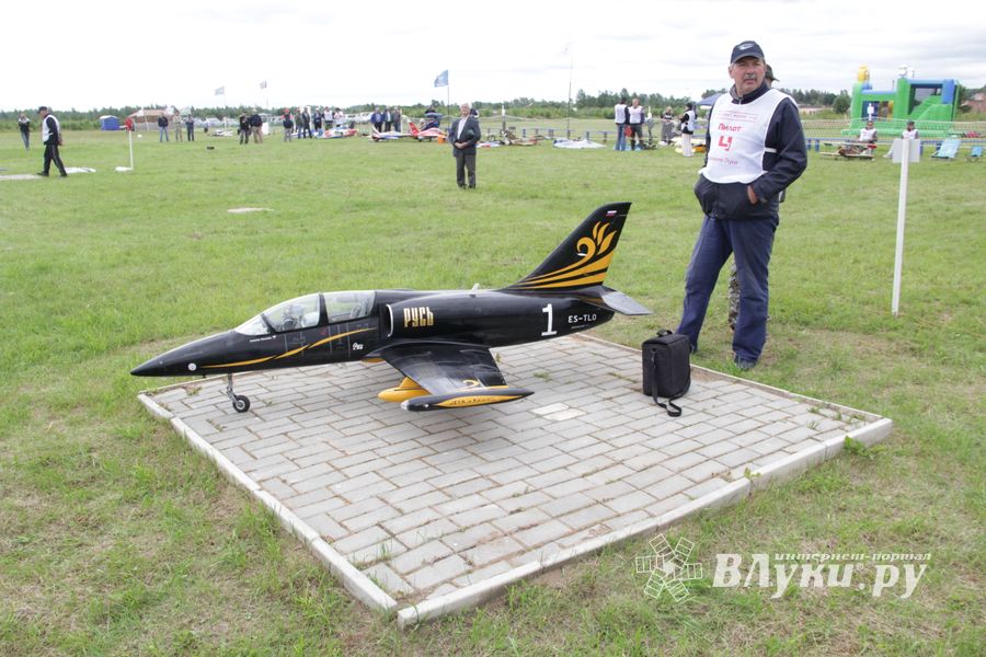 Чемпионат России по авиамодельному спорту в Великих Луках (ФОТО)