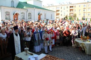 Празднование 850-летия  началось в храмах Великих Лук (ФОТО)