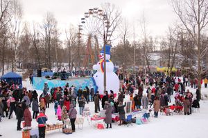 Широко отметили Масленицу в Великих Луках (ФОТО)