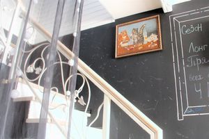 8 марта прекрасных дам приглашают в «Гости»  (ФОТО)