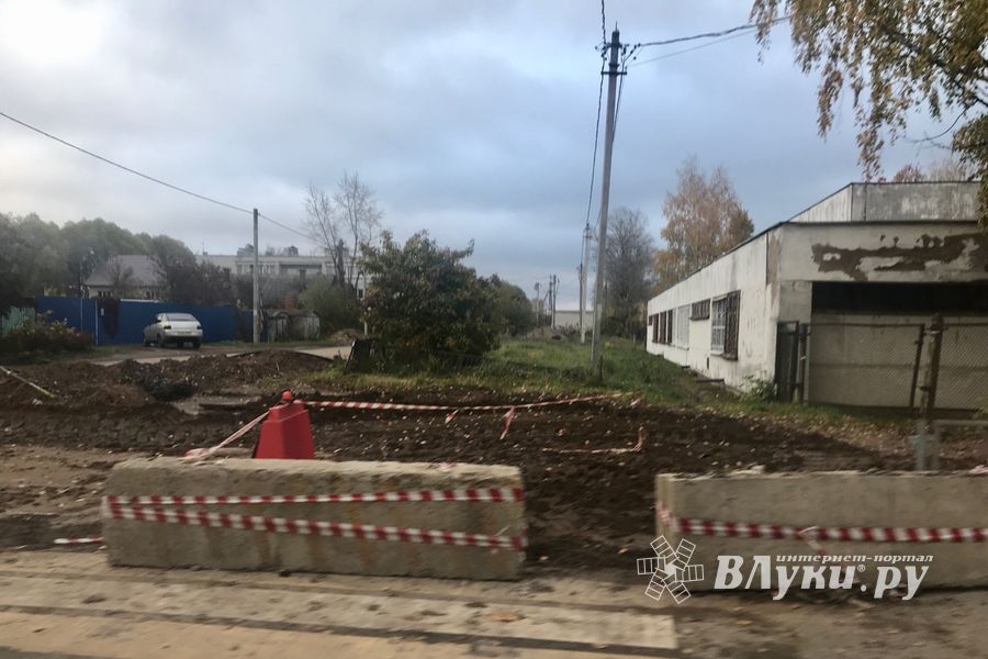 Перекрёсток улиц Дружбы и Глинки частично закрыт (ФОТО)