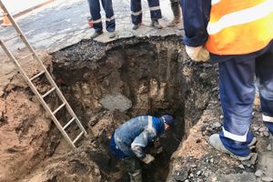На пр-те Ленина произошёл прорыв трубы водоснабжения (ФОТО)