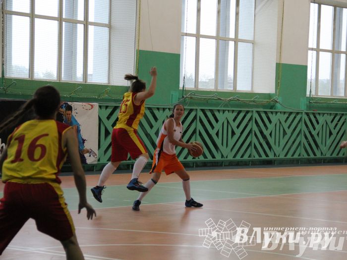 Кубок г. Великие Луки 2014 по баскетболу (женщины). Финал