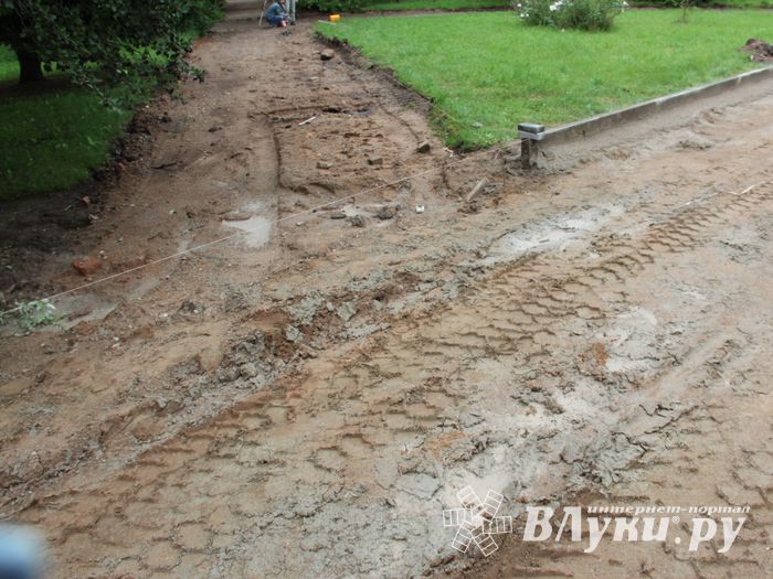 В Великих Луках в сквере Карцева появится детская площадка (ФОТО)