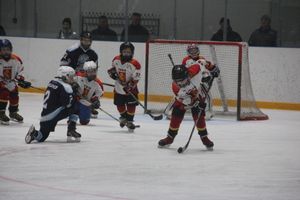 Товарищескике хоккейные игры между детскими командами прошли в Великих Луках (ФОТО)