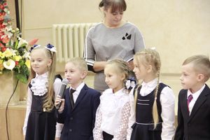 Великолукские первоклассники перевоспитали Бабу-Ягу (ФОТО)