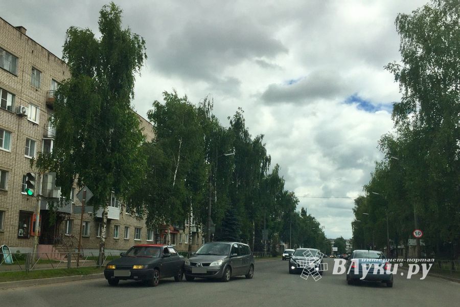 ДТП в Великих Луках (ФОТО)