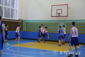 Великолучанки заняли первое место в дивизиональной игре «КЭС-Баскет» (фото)