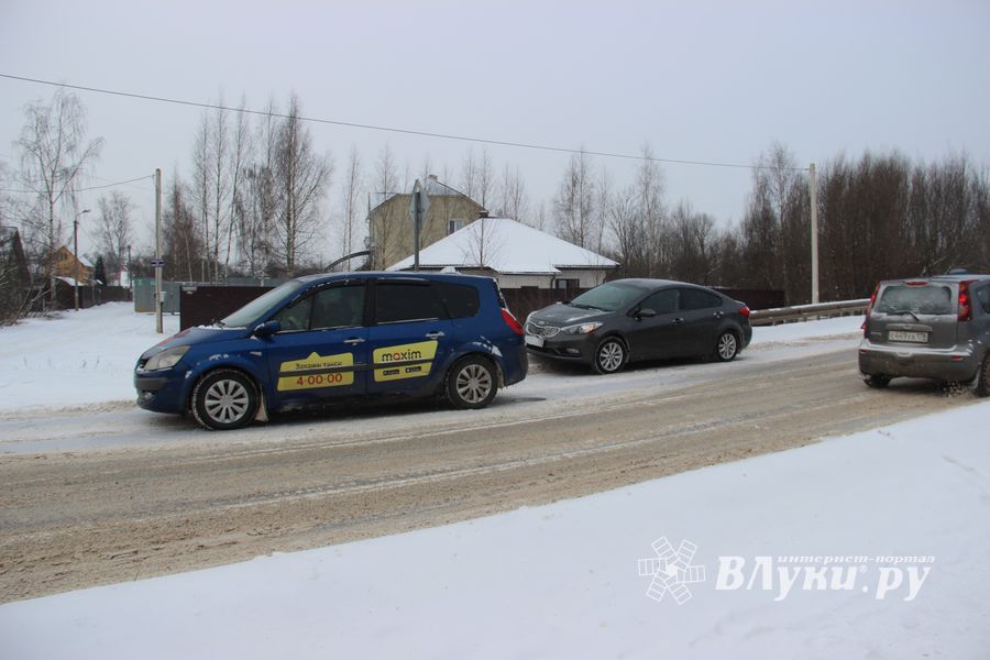 ДТП на улице Гражданской в Великих Луках (ФОТО)