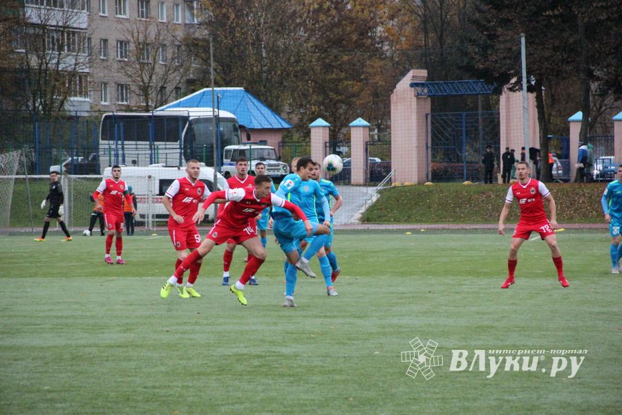 «Луки-Энергия» не смогла сдержать напор «Локомотива» (ФОТО)