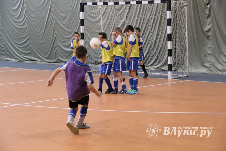 Новогодний футбол