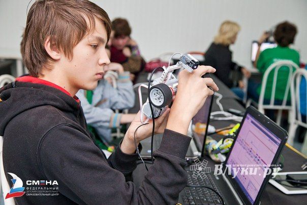 Сборная России по робототехнике готовится к мировым соревнованиям (фото)