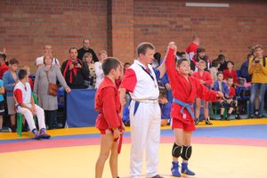 В Великих Луках проходит турнир по самбо (ФОТО)