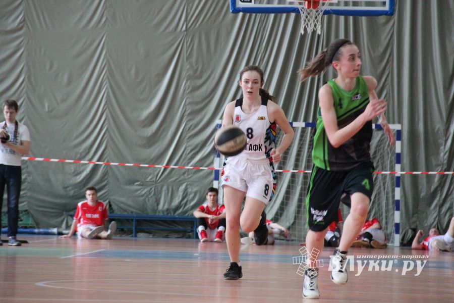 В Великих Луках прошли студенческие игры АСБ Лиги Белова (ФОТО)