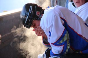 Великолукский хоккей: много забитых шайб, немного потасовок и разбитых лиц (фото)