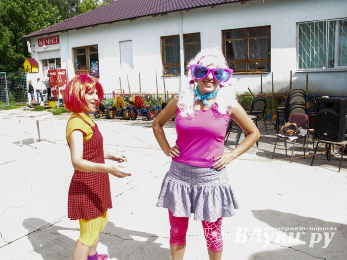 «Парад детских колясок» в День семьи, любви и верности (ФОТО)