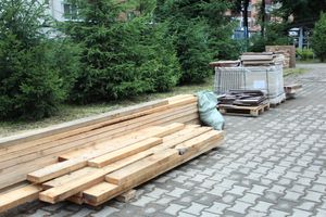 В Великих Луках ремонтируют детскую художественную школу (ФОТО)