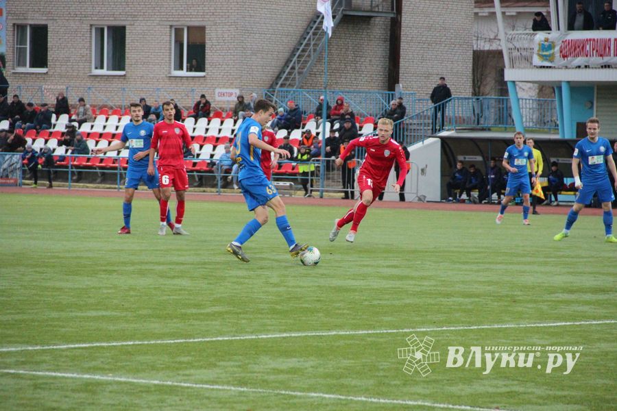 Матч «Луки-Энергия» - «Долгопрудный» на стадионе «Экспресс» (ФОТО)