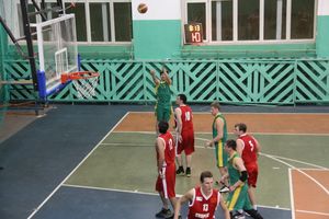 Баскетбол. Кубок города. "Экспресс" - Спартак" 