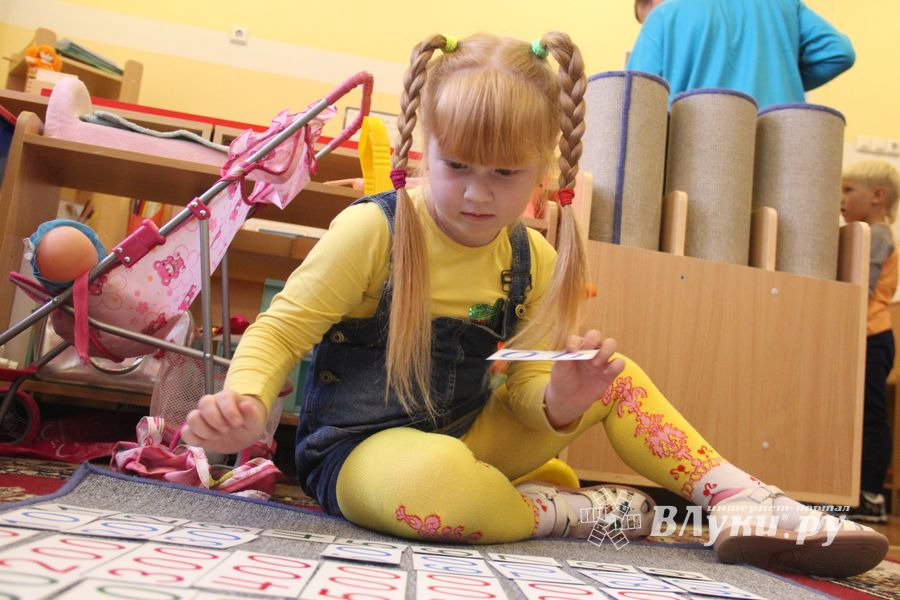 Воспитатели «Центра развития ребёнка» отмечают двойной праздник (ФОТО, ВИДЕО)