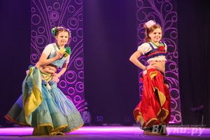  В ДК им. Ленина состоялся отчетный концерт студии восточного танца «Восточные сладости» (фото)