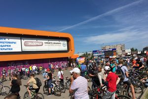 В Великих Луках прошел традиционный велопарад (ФОТО)