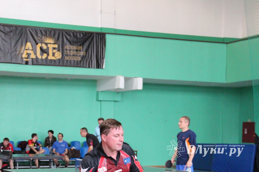 Настольный теннис