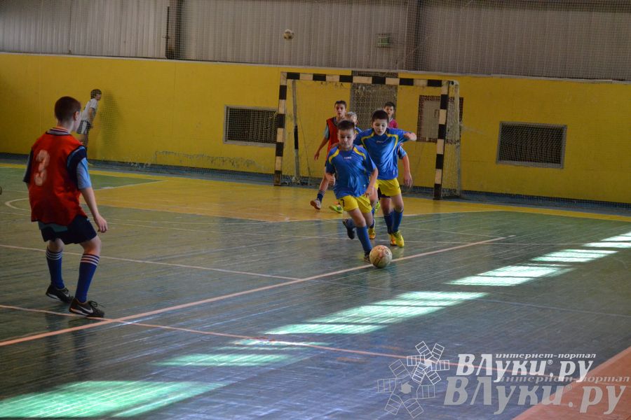 XII Традиционный Международный открытый турнир по мини-футболу среди юношей 2001-2002 г. р.