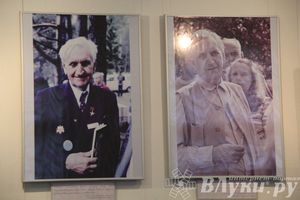 В центре эстетического воспитания проходит фотовыставка «Хранитель Пушкиногорья» (фото)