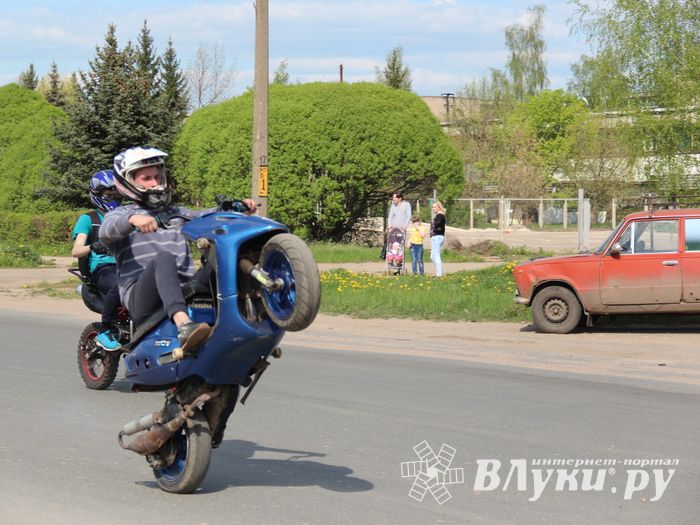 В Великих Луках прошло открытие мотосезона (ФОТО)