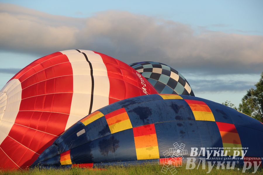 Пилоты совершили третий спортивный полет