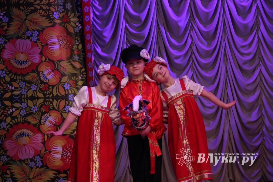 «Великолукская Веснянка»: детские сады 