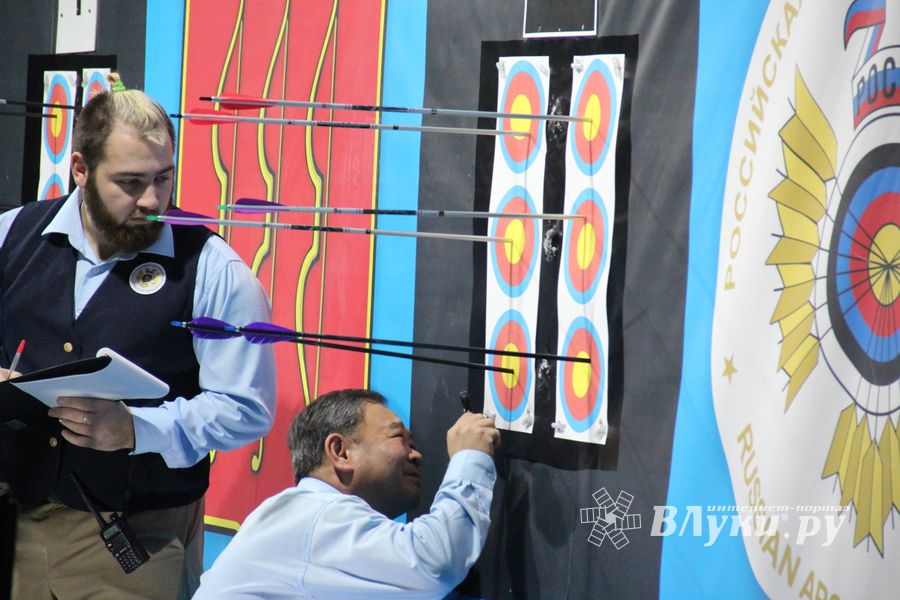 В Великих Луках завершились соревнования по стрельбе из лука «Надежды России» (ФОТО)