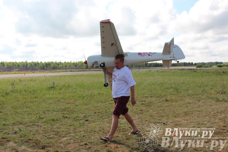 Фестиваль авиамодельного спорта России в Великих Луках