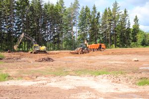 Строительство велоцентра в Великих Луках: склад, спортплощадки, велодорожки и земляника (ФОТО)