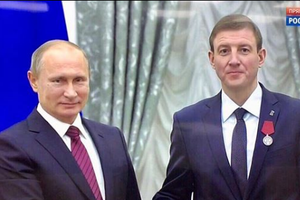 Андрей Турчак получил орден «За заслуги перед Отечеством» из рук Президента Путина (ФОТО)