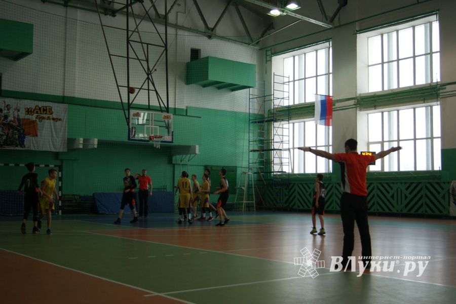 Великолучане завоевали бронзу на Международном турнире по баскетболу (ФОТО)