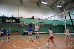 Женская команда «Спартак» стала обладателем Кубка города по волейболу (фото)