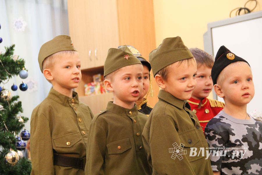 новый год в саду