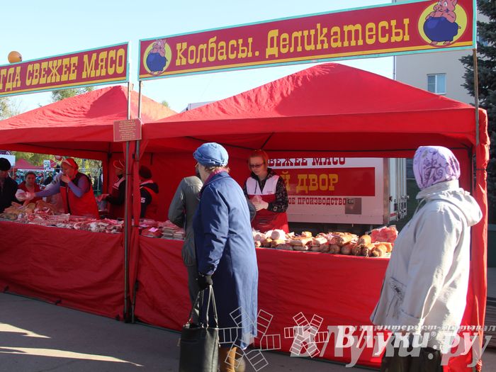Традиционная весенняя ярмарка прошла в Великих Луках