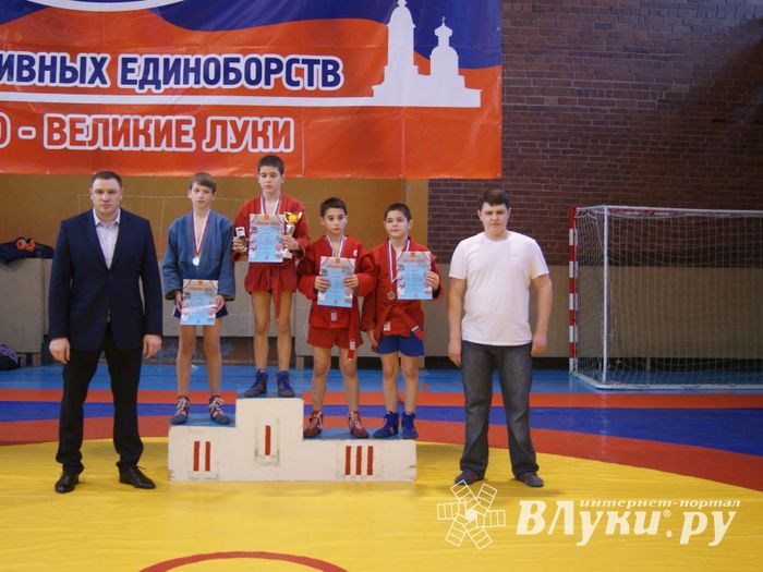 Великолучане завоевали призовые места на турнире по самбо «Память» (ФОТО)