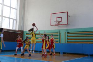 Великолучанки завоевали золото на открытом турнире по баскетболу (ФОТО)