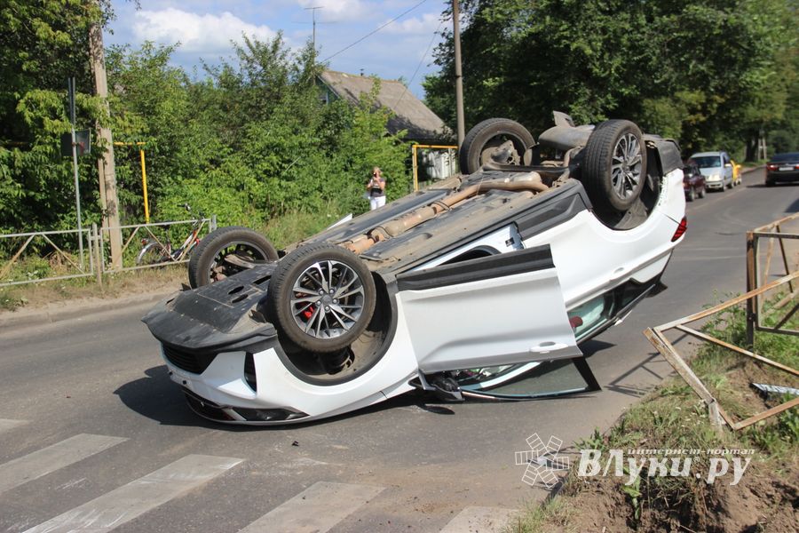 Некоторые подробности ДТП на Дьяконова – Третьей Ударной (ФОТО)