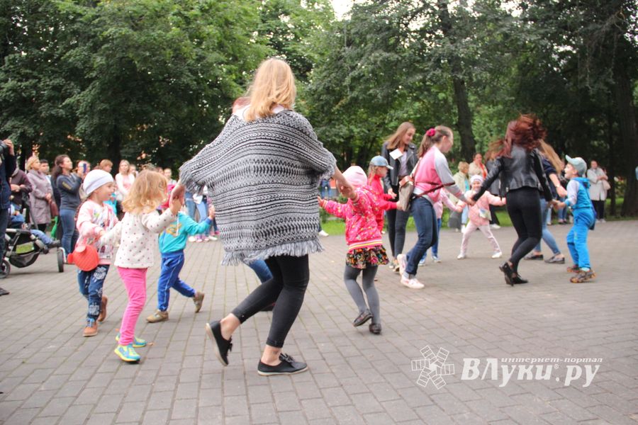 В Великих Луках начали отмечать День города (ФОТО)
