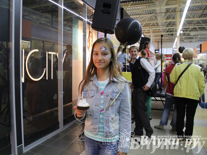 Торговый центр «Апельсин» отметил День рождения